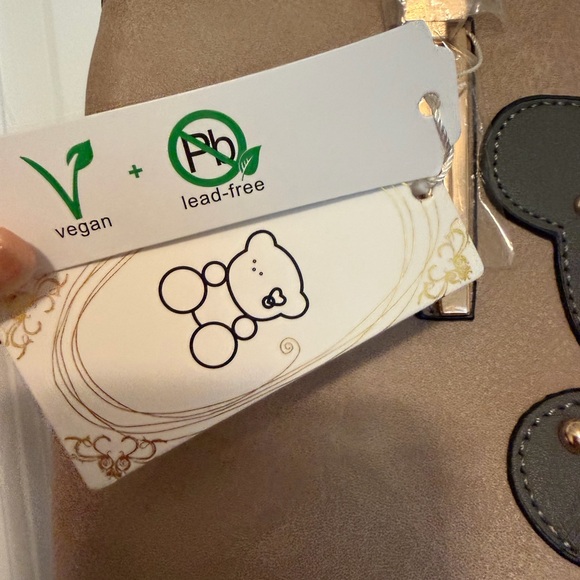 Vegan Leather Bag - Picture 5 of 16